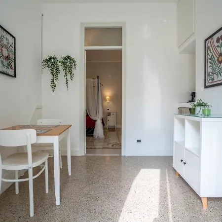 Casa Novelli * モンレアーレ